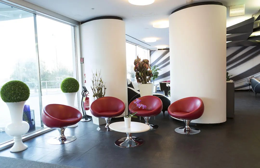 Klass Hotel-1